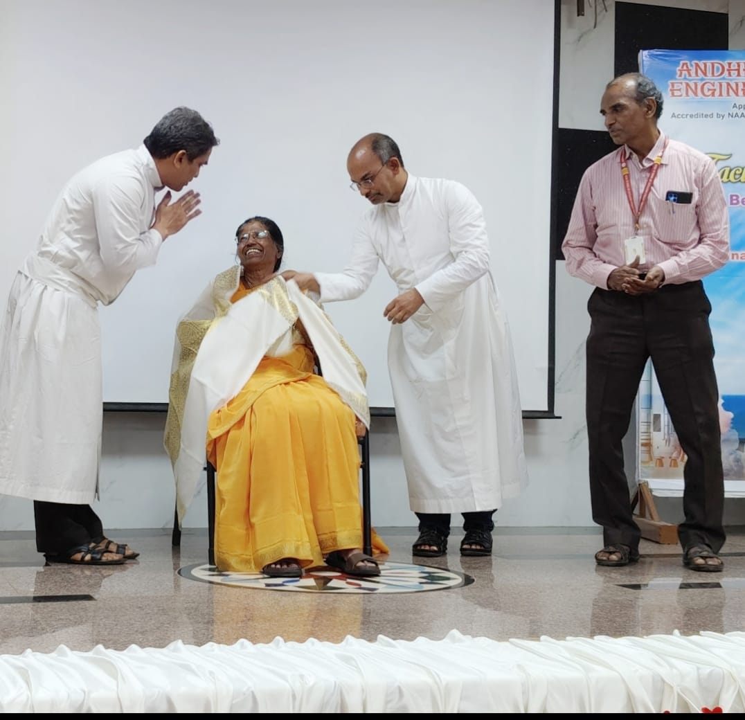 event-image